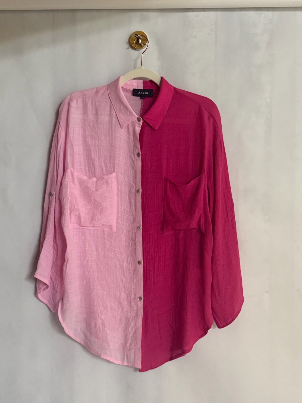 Aakaa Two Tone Pink Colorblock Button Down Shirt Size Medium NWOT
